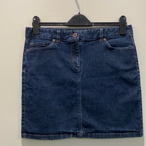 Ann Taylor Blue Jean Skirt Size 6 - Picture 2 of 12